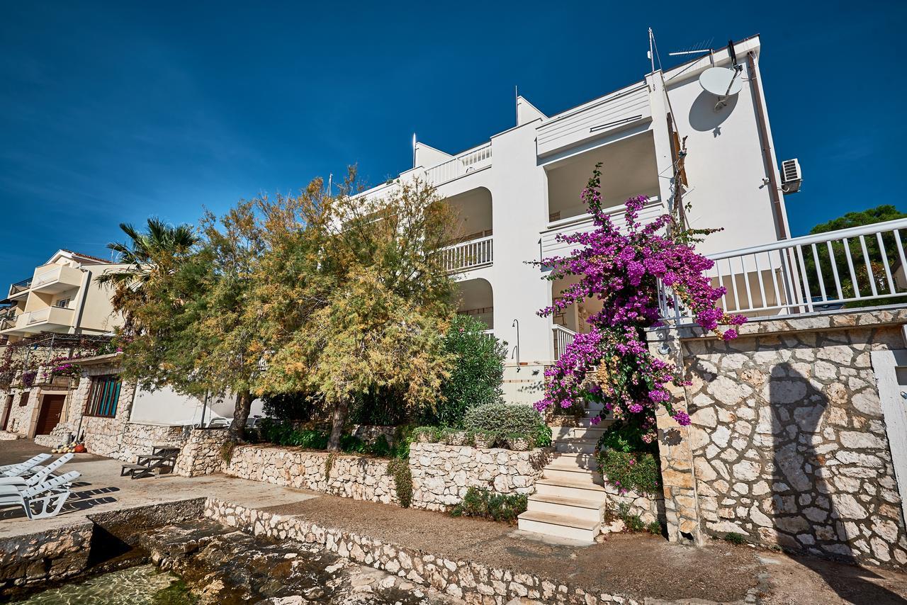 Repic Apartments Клек Экстерьер фото
